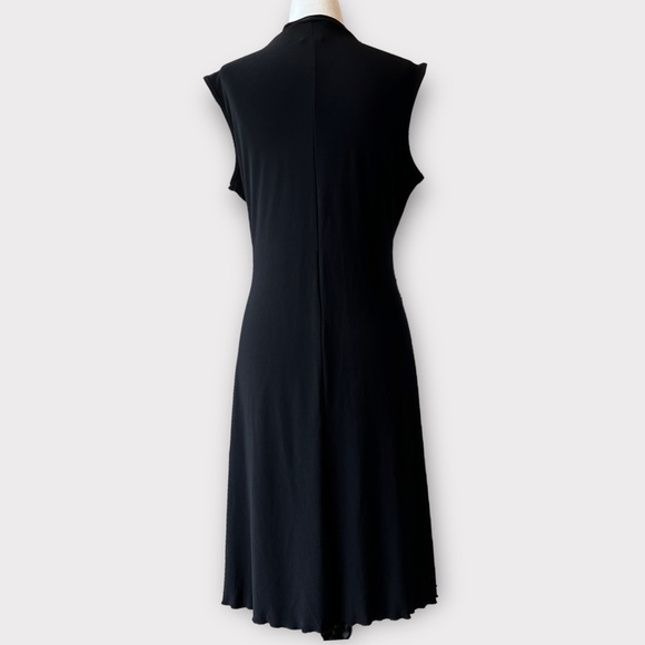 Jessica Black V-neck Dress - Picture 2 of 5